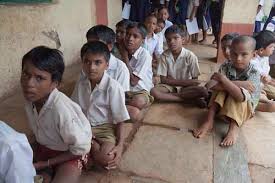 Grant no 4 months, chances of closure of food, shelter home | अनुदान ४ महिने नाही, भोजन बंद पडण्याची शक्यता, आश्रमशाळांचे हाल